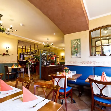 Wohlfuehl-hotel Neu 4* Heidelberg