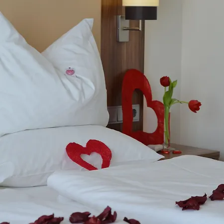 Wohlfuehl-hotel Neu Отель