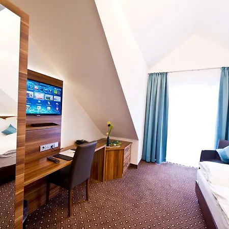 Wohlfuehl-hotel Neu מלון 4*
