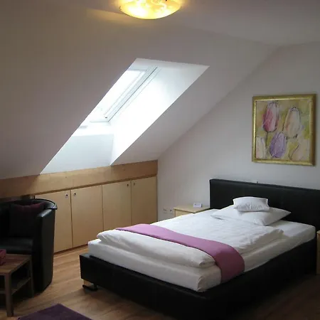 Wohlfuehl-hotel Neu Отель