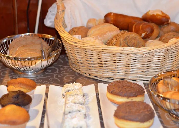 Wohlfuehl-hotel Neu 4*